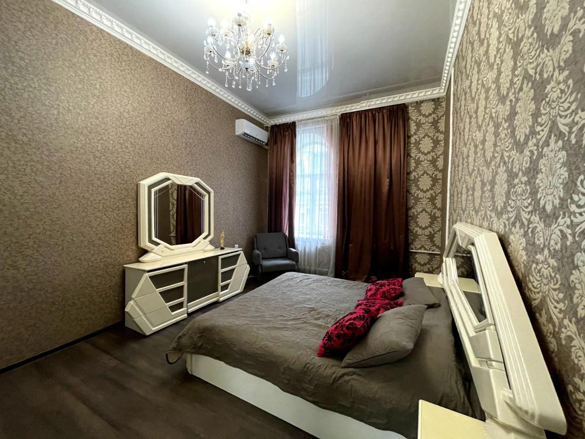 Amazing Heart of Kiev Appartement Buitenkant foto