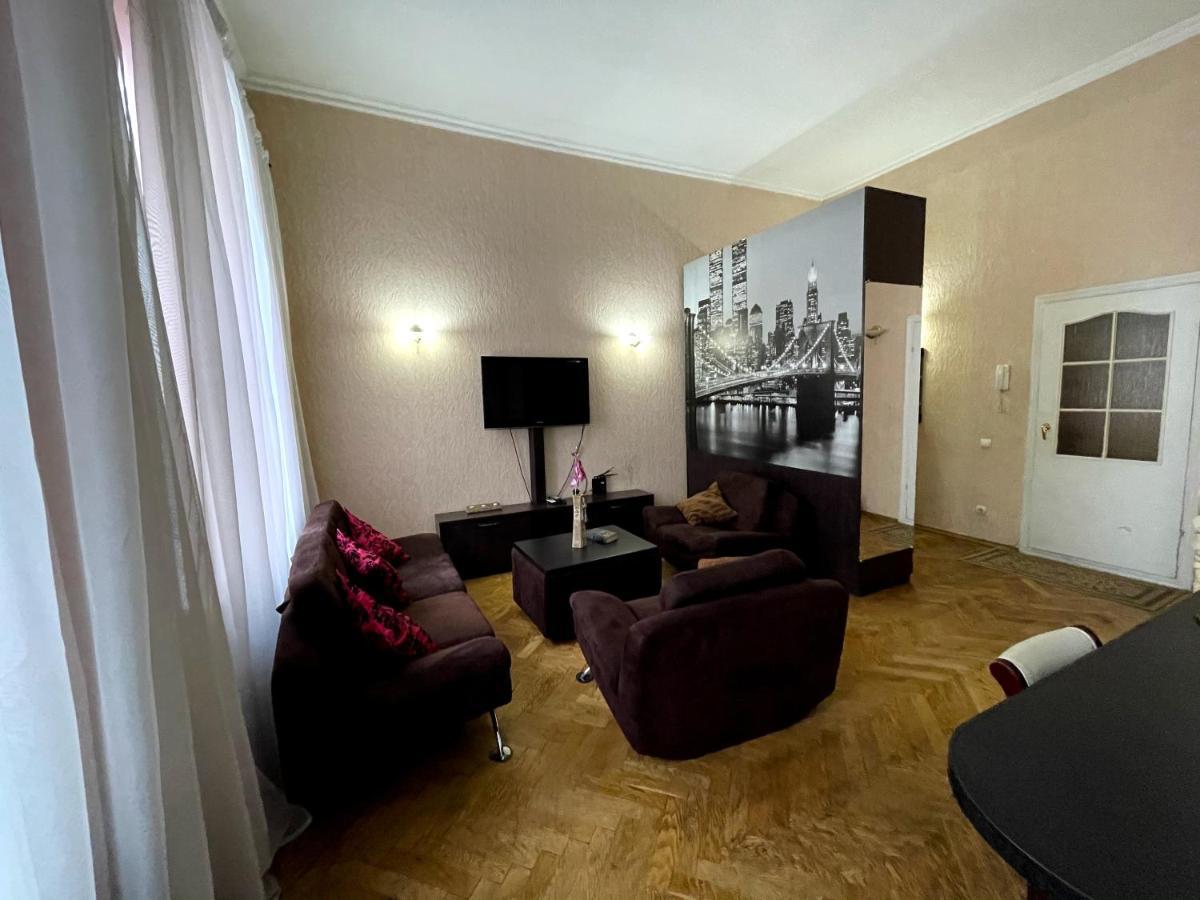 Amazing Heart of Kiev Appartement Buitenkant foto